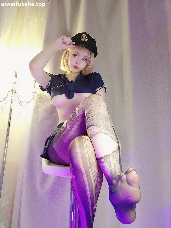 雯妹不讲道理-三月大礼包 女警[34p3v452M] 美臀-第6张