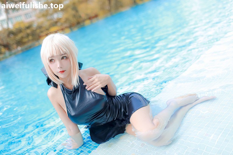 Kitkat Cosplay 9-Saber Alter Swim Suit [29P-42MB] Fate系列-第1张