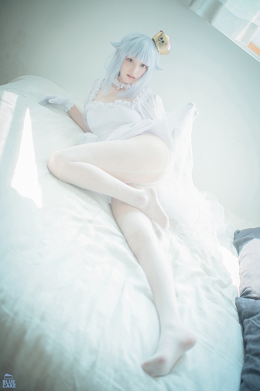 韩国美女Bambi-[BLUECAKE] Sticky Boosette[132p862M] 丝袜写真-第5张