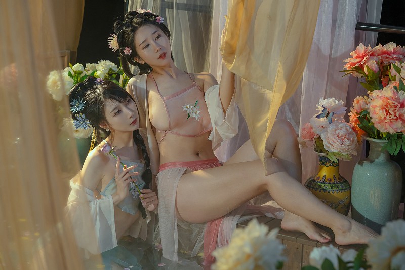 云溪溪-奶桃 水池 [42P1V-1.38GB] 巨乳-第1张