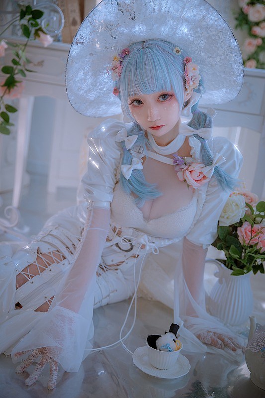 小野寺地瓜-纯白魔女 [15P-105MB] cosplay美女-第4张
