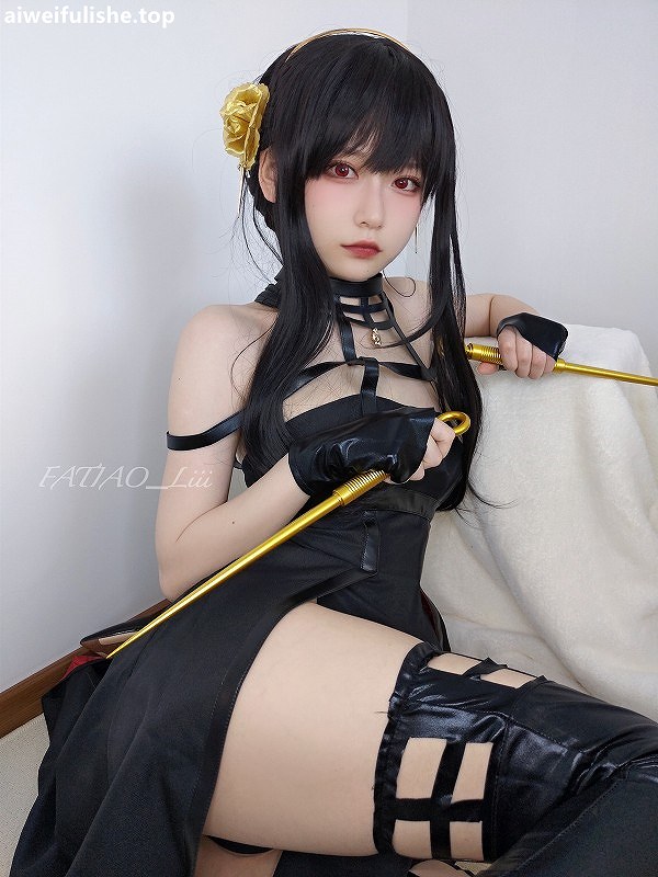 迷之呆梨(发条少女)-自撮り写真 22.2 约尔太太cos Yor Forger[58P4V-101MB] cosplay美女-第4张