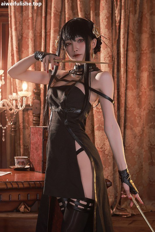 水淼Aqua-约尔 黑礼服 [65P-74MB] cosplay美女-第3张