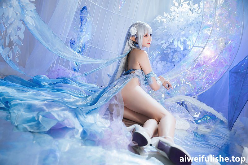 瓜希酱-爱蜜莉雅 水晶礼服 [28P-144MB] cosplay美女-第7张