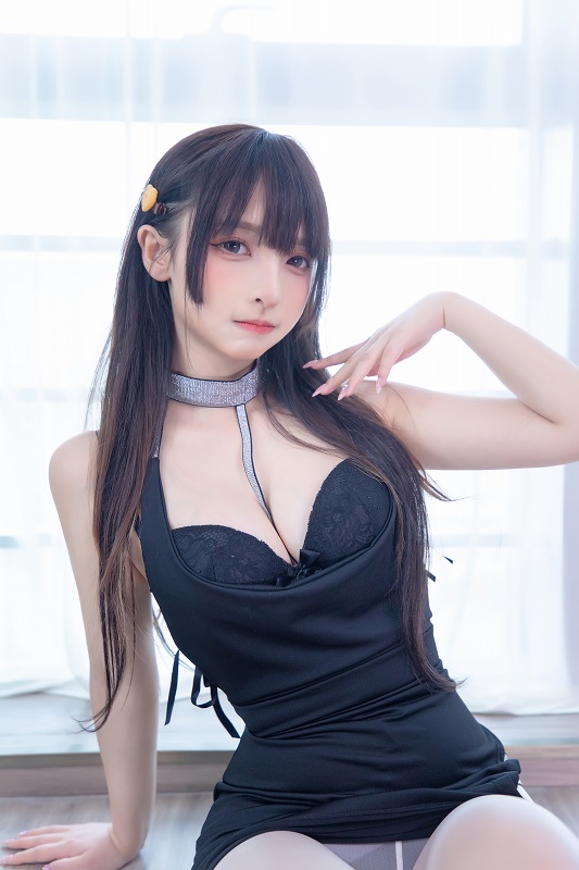 神楽坂真冬-想你的夜 [75P-181MB] 丝袜写真-第5张