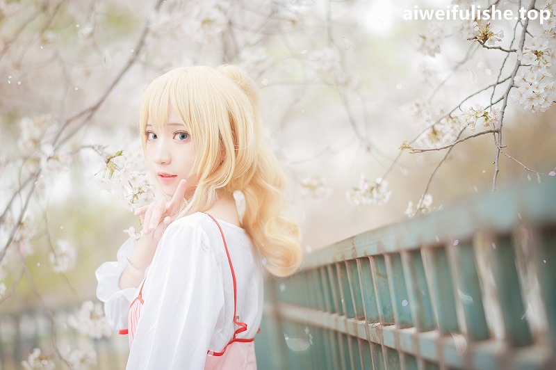 花柒Hana-宫园熏粉裙 [9P-87MB] cosplay美女-第1张