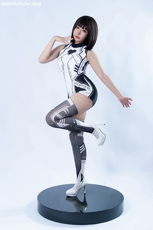 虎森森-战损死库水 [30P-267MB] cosplay美女-第3张