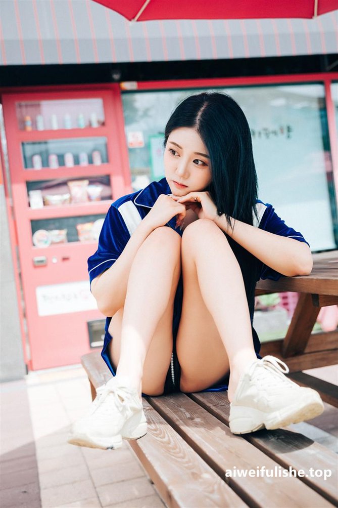 Bomi (보미) - [Loozy] Part Timer [124P-0.99GB] 性感诱惑-第3张