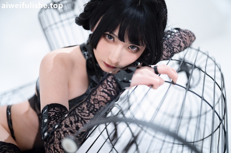 是三不是世w-功夫旗袍 [18P-426MB] 性感诱惑-第6张