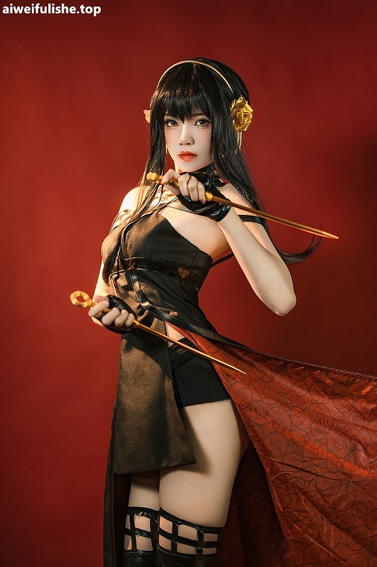 桜桃喵-约尔[20p243M] cosplay美女-第2张