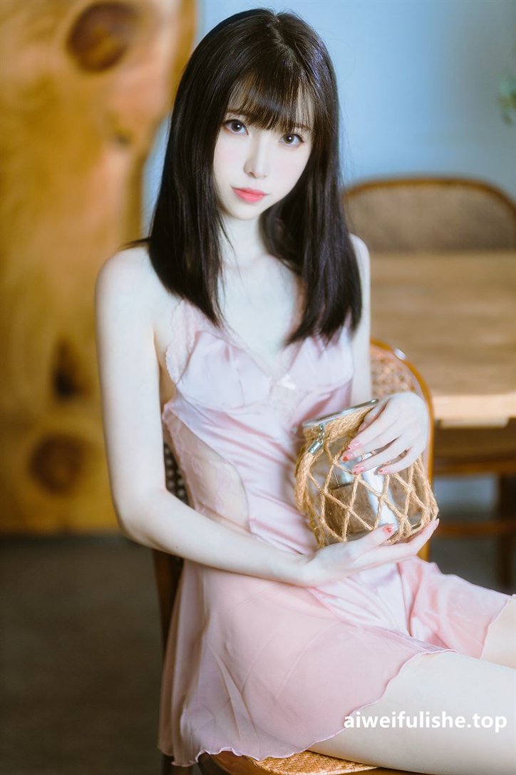 许岚LAN - 半透粉纱 [40P-836MB] 丝袜写真-第4张