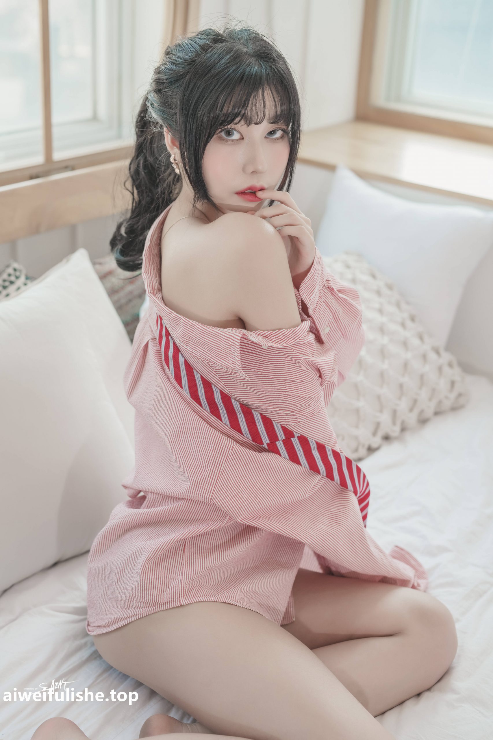 韩国美女Yuna (윤아)-[SAINT Photolife] No.11 - Love On Top [60P-391MB] 内衣-第3张