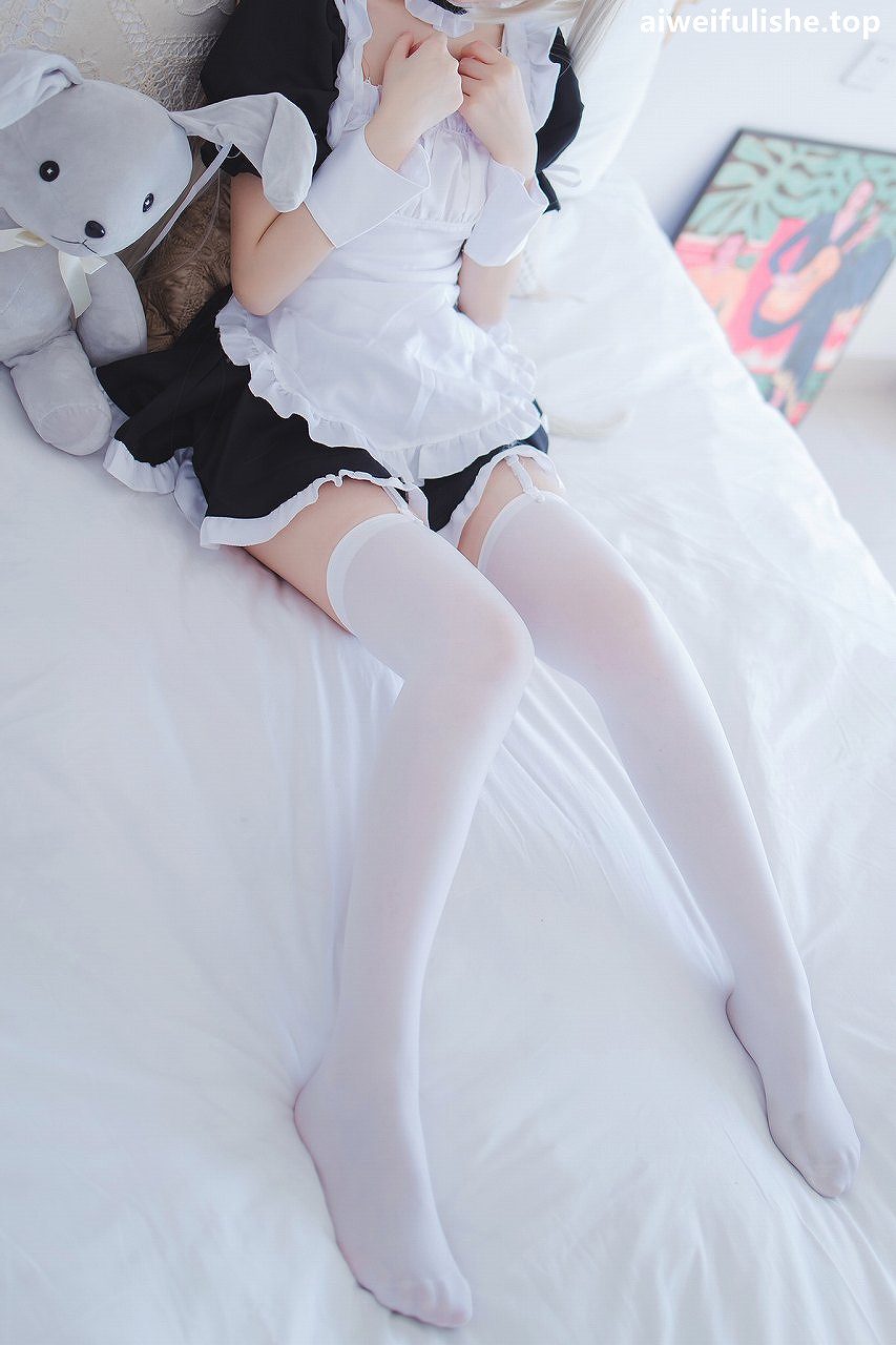 coser衣衣-穹妹女仆 [28P46MB] 女仆-第3张