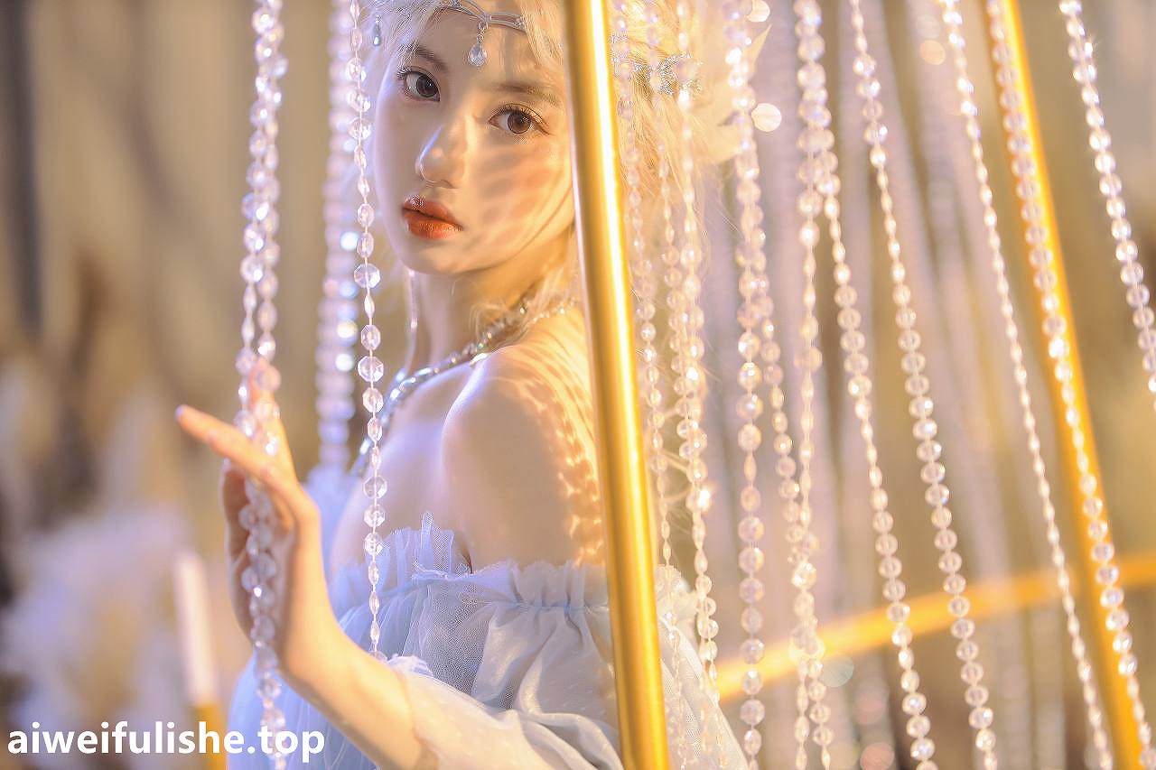 怡子yiii-冰公主 [19P-302MB] cosplay美女-第1张