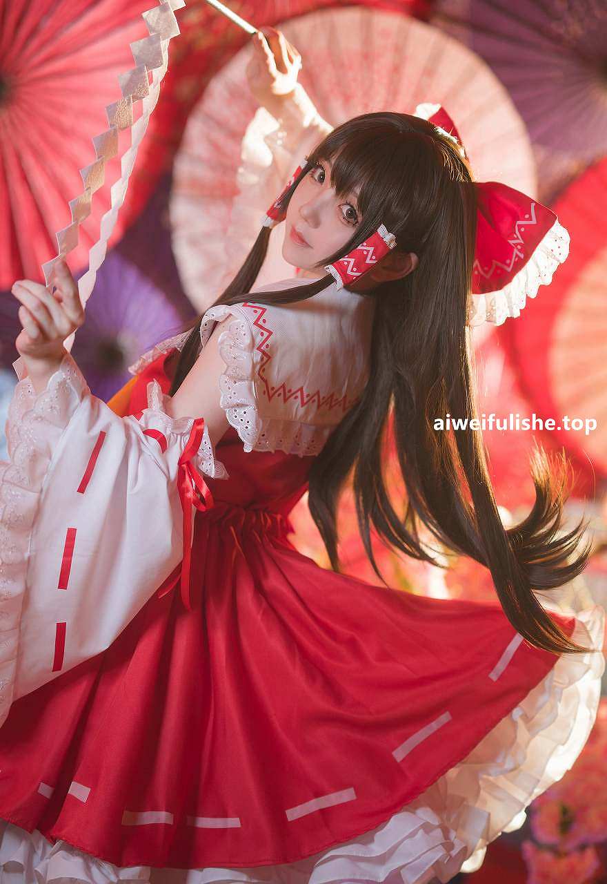 楚楚子w-博丽灵梦 [12P-150MB] cosplay美女-第4张