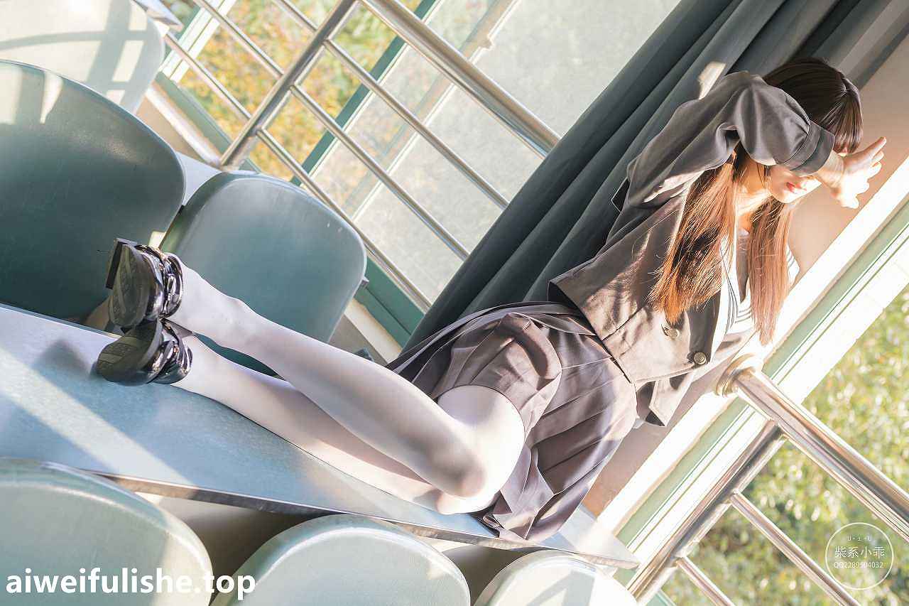 稚乖画册-夜夜 教室 [63P1V-595MB] JK制服-第6张