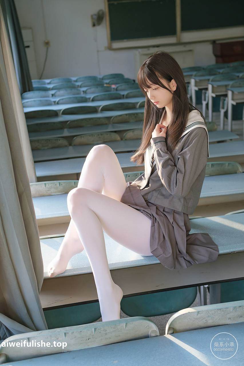 稚乖画册-夜夜 教室 [63P1V-595MB] JK制服-第5张