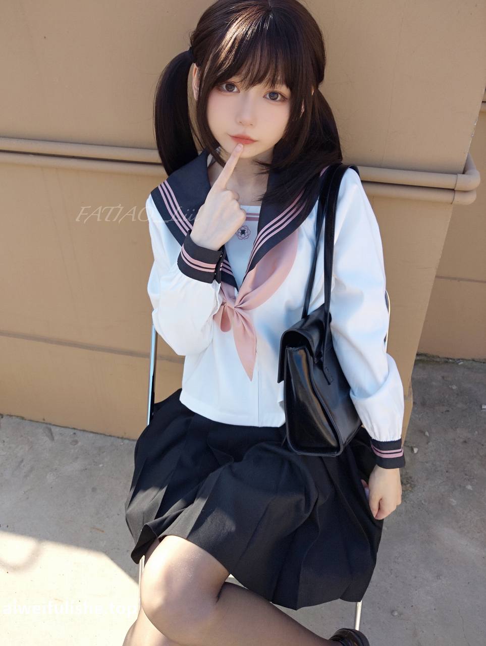迷之呆梨 fantia 2022.10月会员合集 丝袜写真-第2张
