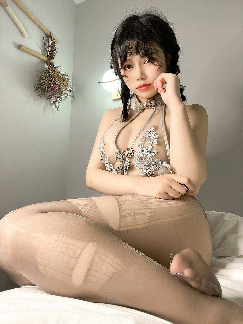 七月喵子-透明 灰撕袜 [45P282M] 丝袜写真-第2张