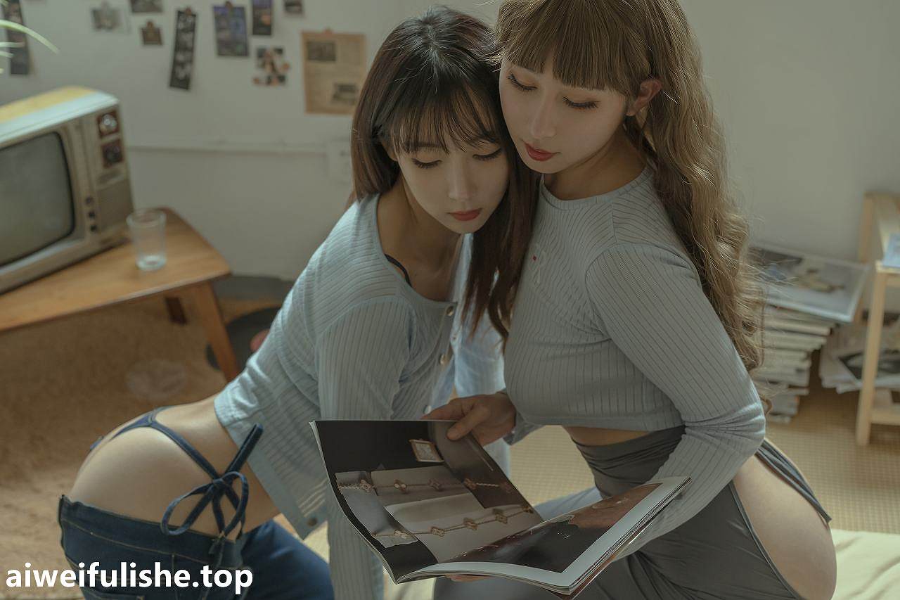 云溪溪-奶桃 N42日系百合 [60P1V-1.57GB] 丰满-第2张