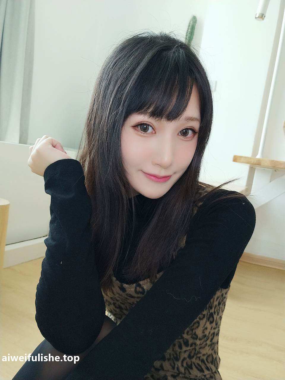 木之本果-真爱粉3月 豹纹常服 [22P-56MB] 黑丝写真-第3张