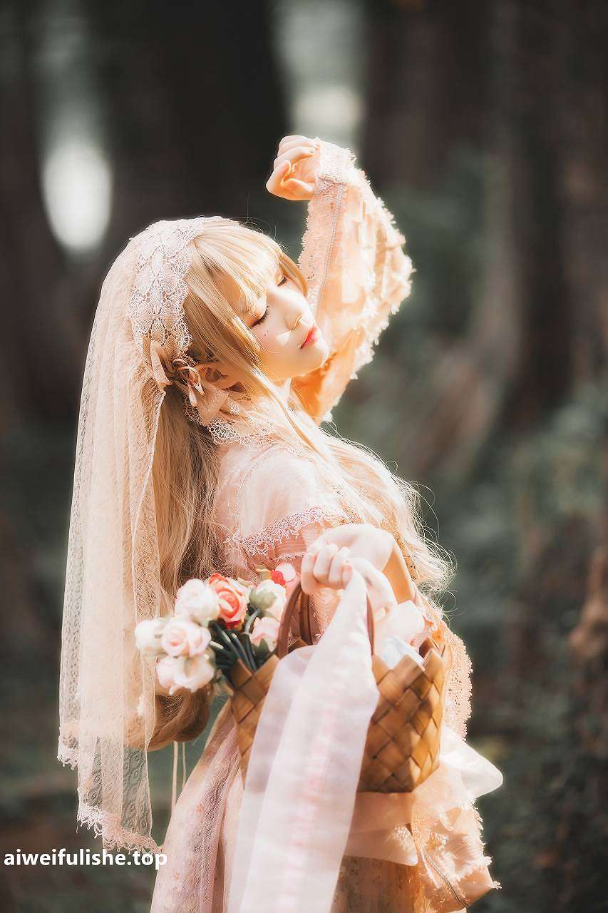 桜桃喵-天照LOLITA [21P-484MB] cosplay美女-第5张