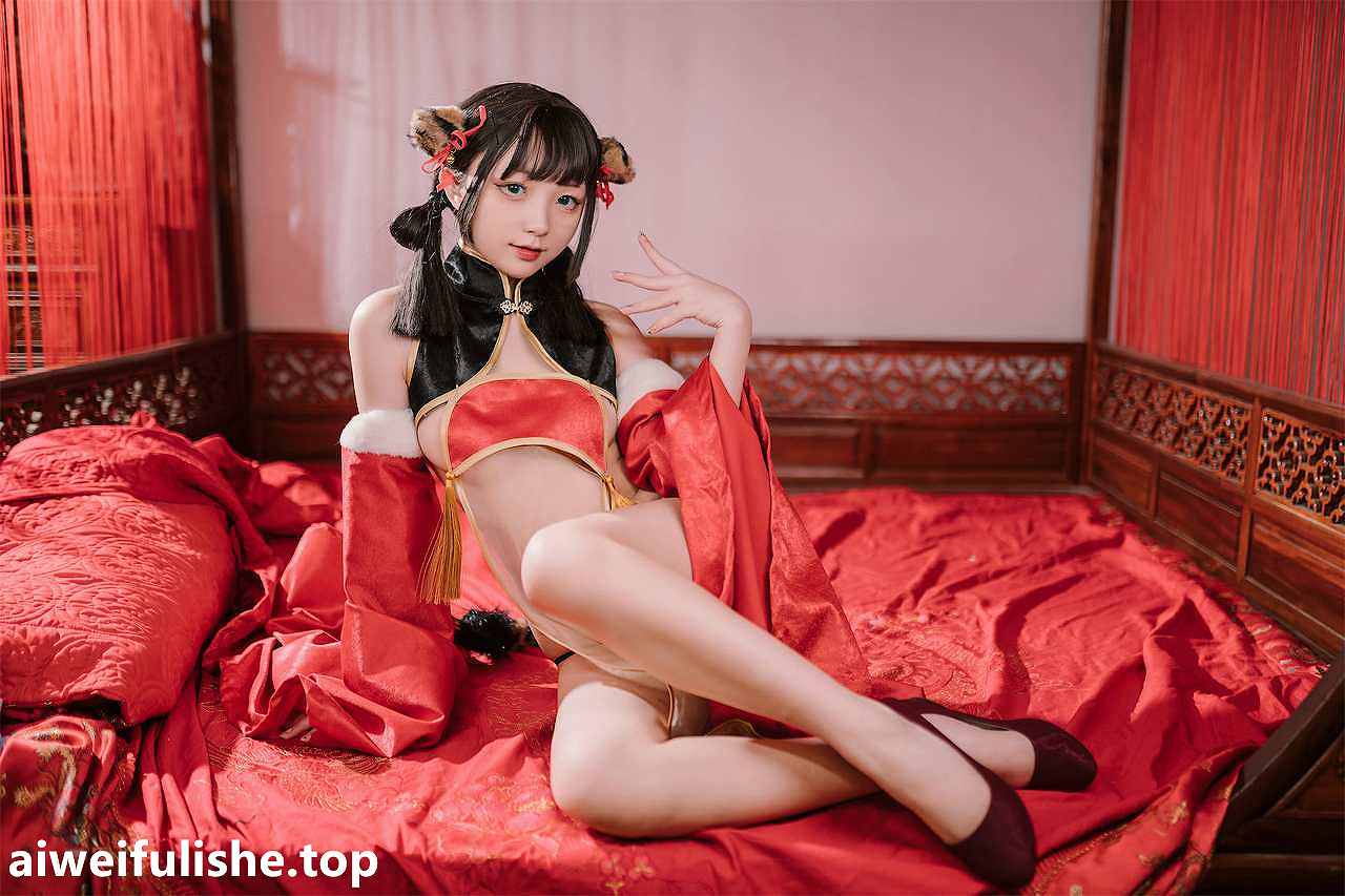 花铃-虎团团 [84P-768MB] 微乳-第3张