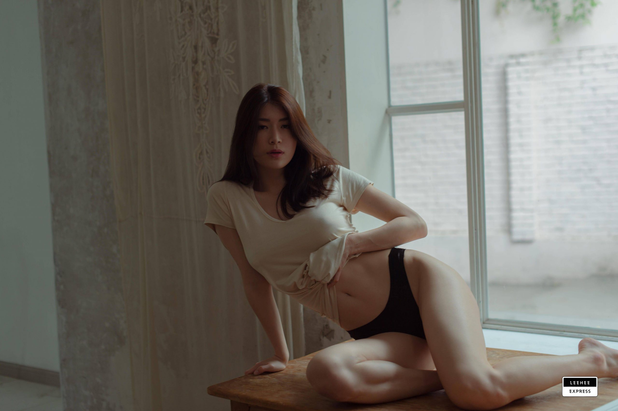 韩国美女Min.E (민이)-[LEEHEE EXPRESS] LEHF-059A [51P-104MB] 性感诱惑-第1张