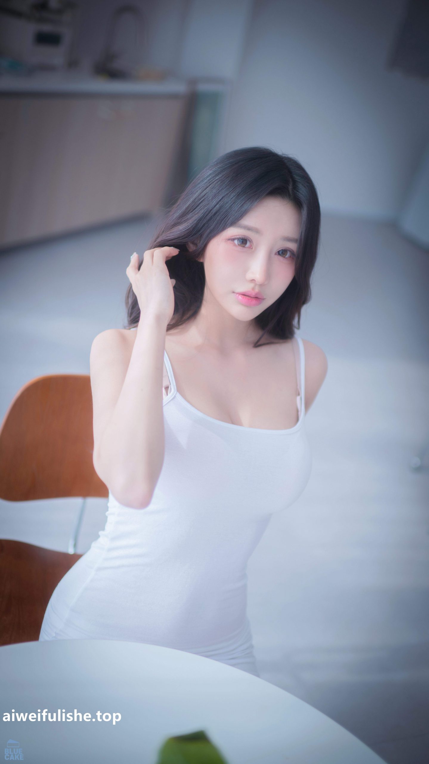 韩国美女YeonYu (연유)-[BLUECAKE] Real Boob (RED.Ver + Video) [190P1V-2.44GB] 丝袜写真-第5张