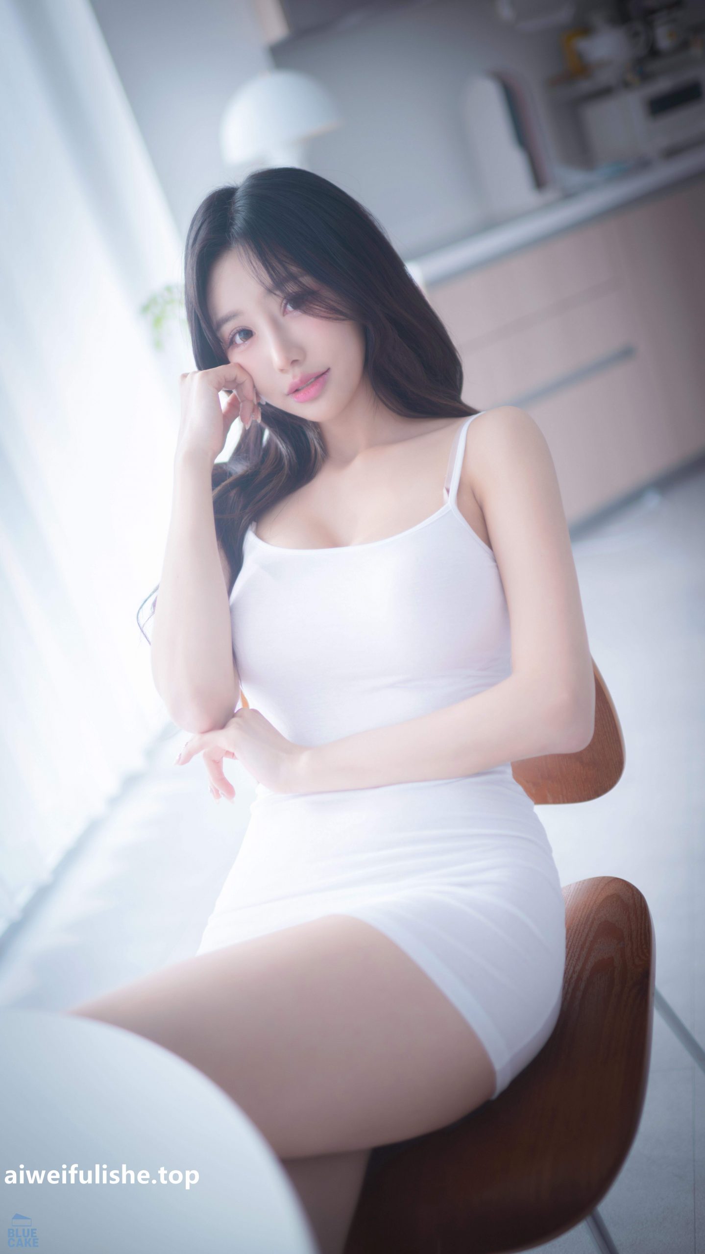 韩国美女YeonYu (연유)-[BLUECAKE] Real Boob (RED.Ver + Video) [190P1V-2.44GB] 丝袜写真-第3张