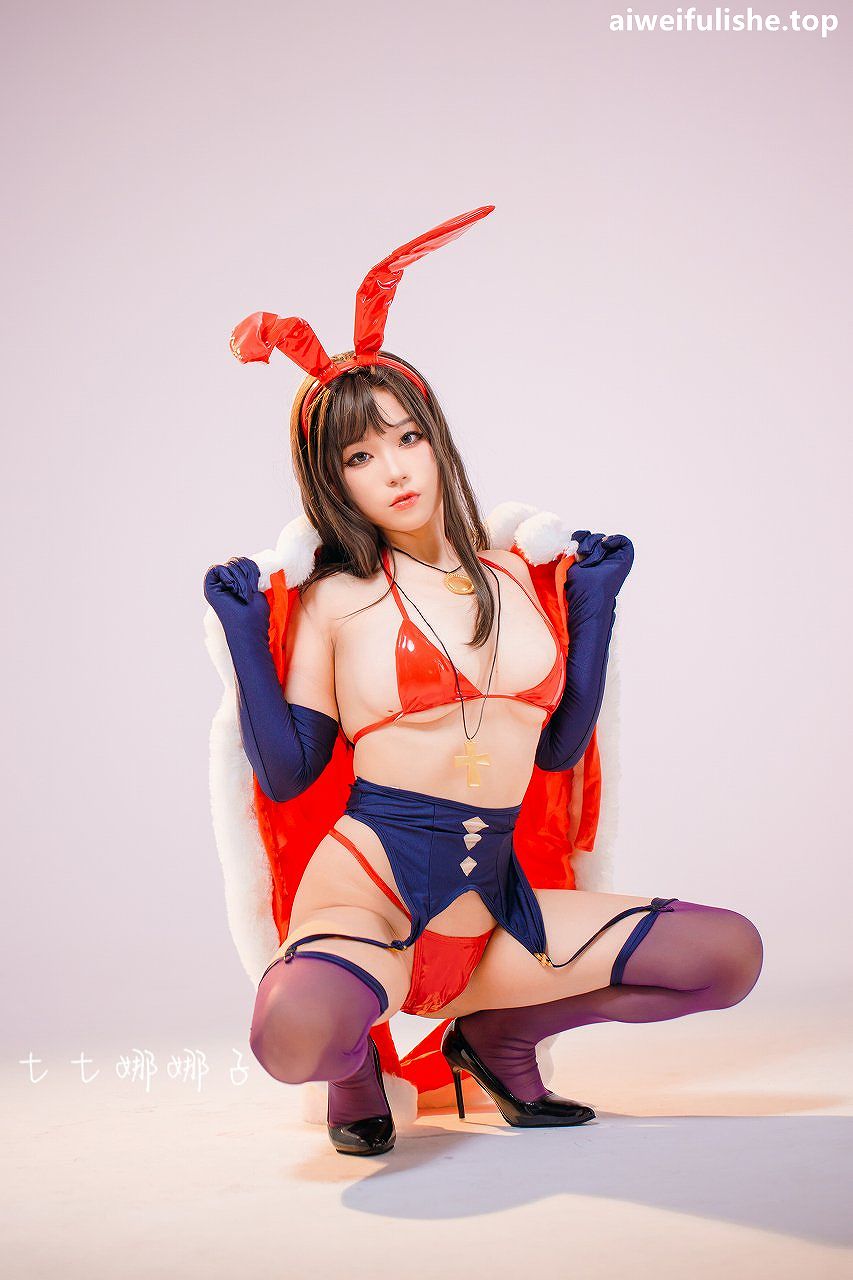 七七娜娜子-圣诞魔太郎 [23P4V-272MB] 丝袜写真-第4张