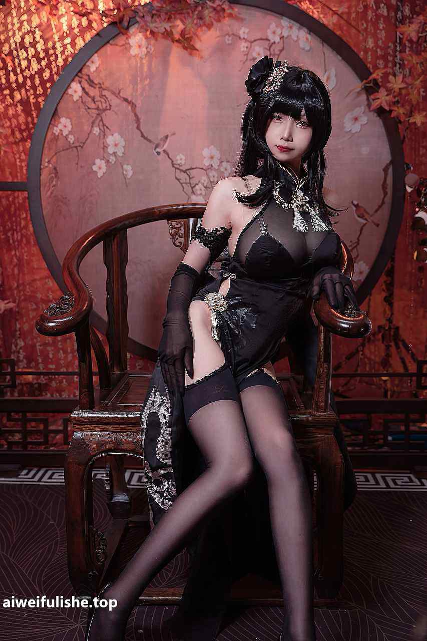 末夜787-镇海旗袍cos [15P-167MB] 巨乳-第6张