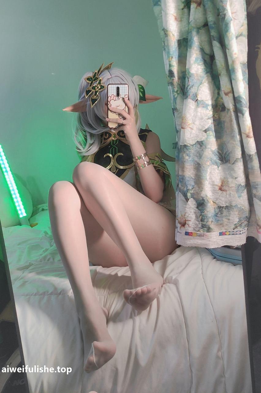 洛桑w伊梓-小草神 [29P3V-111MB] cosplay美女-第3张