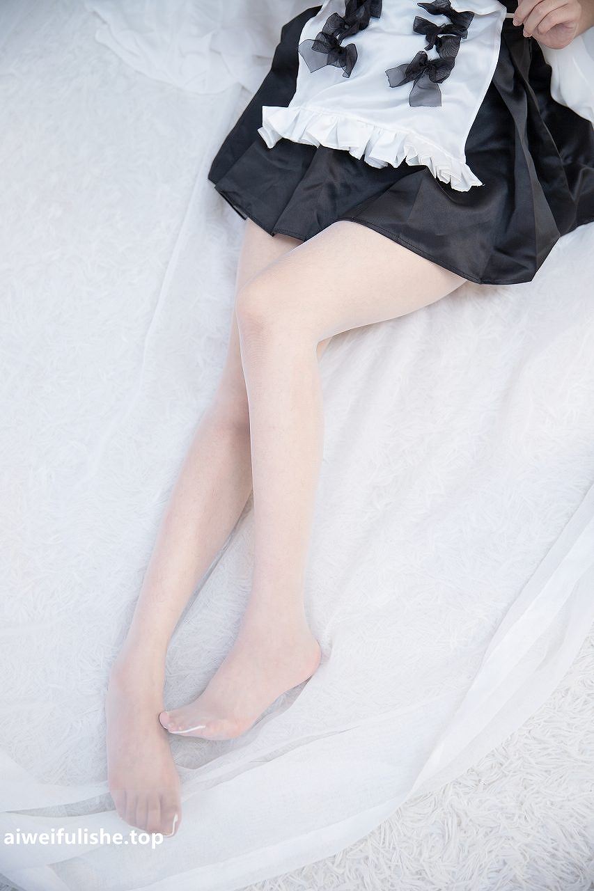 洛璃 LoLiSAMA-不挠女仆 [69P-713MB] 女仆-第4张