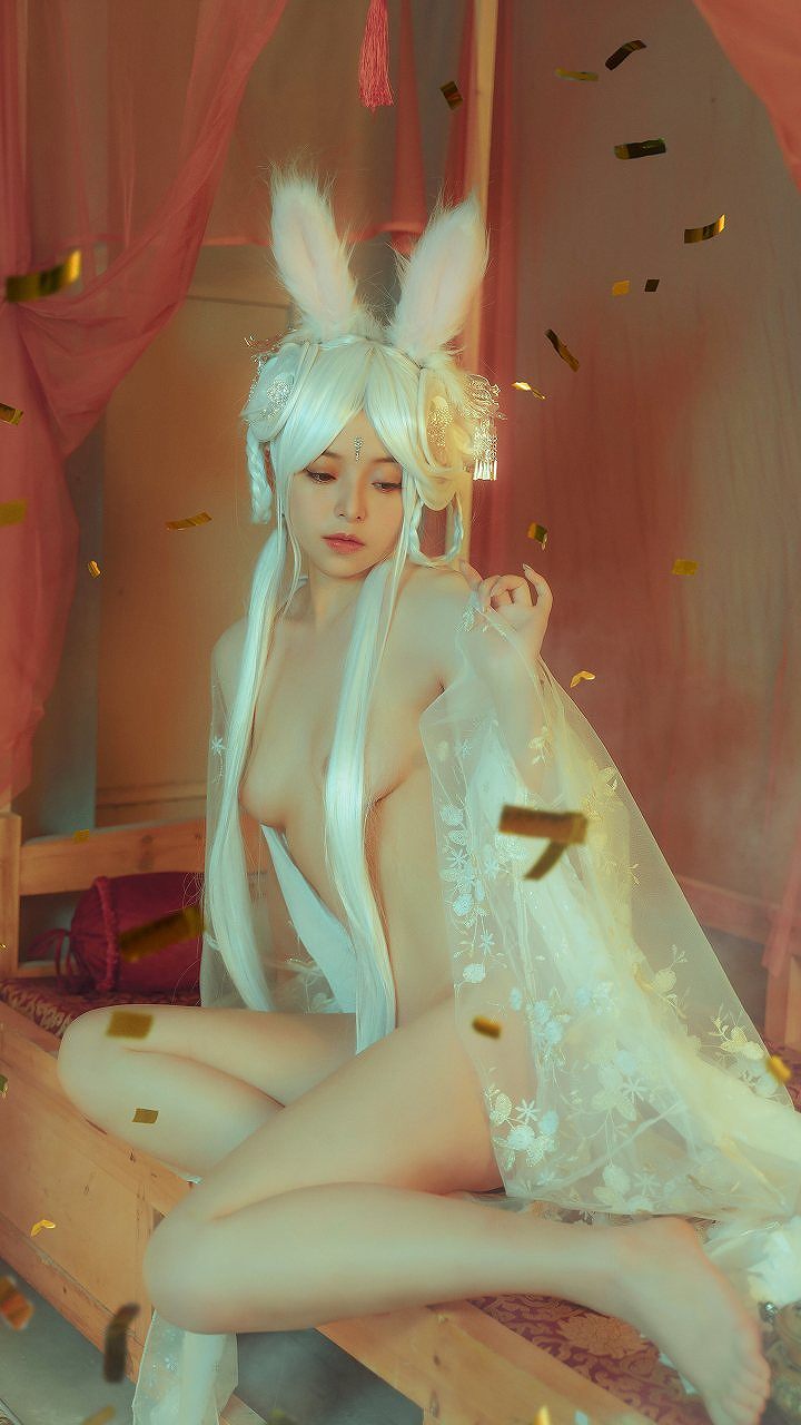 草莓味的奈奈兔-12月T3 幻 [28P-356MB] cosplay美女-第2张