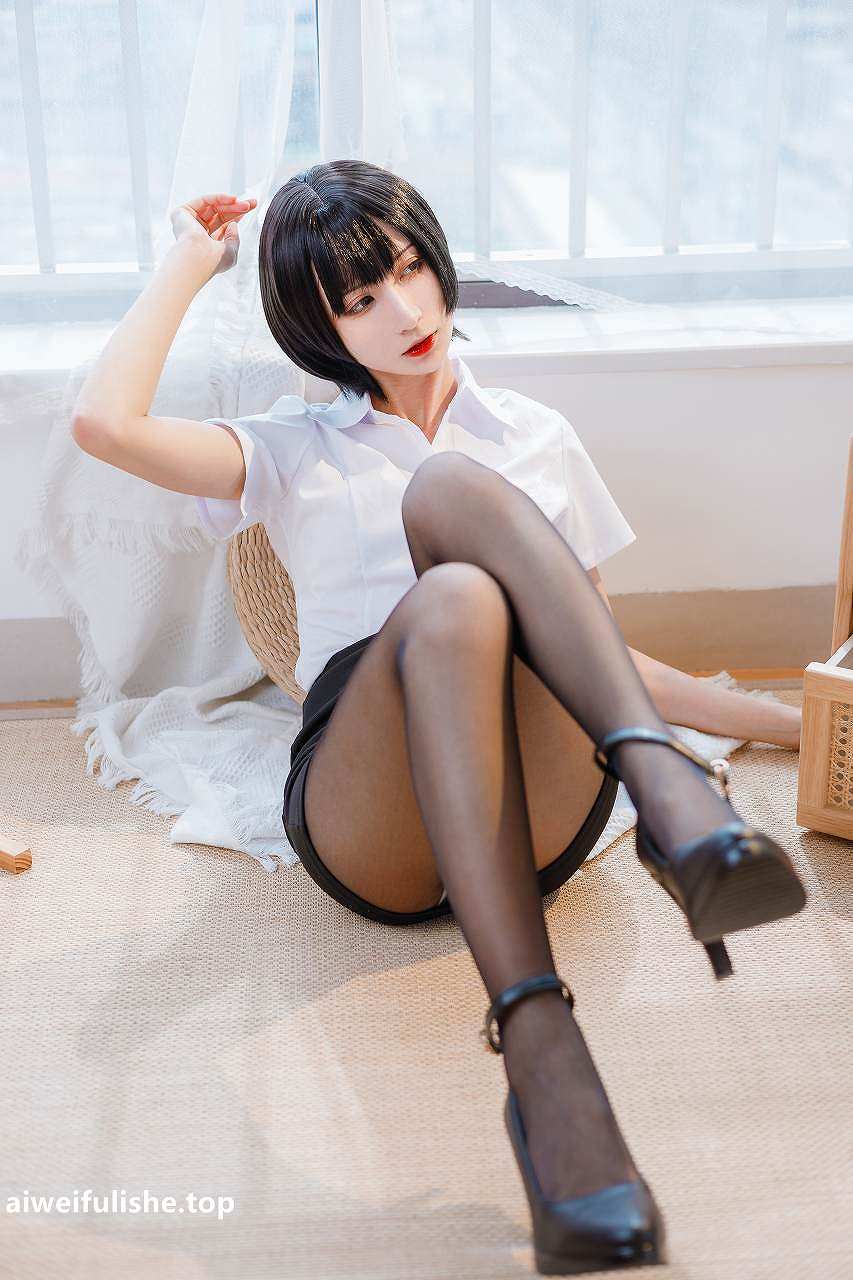 贝儿酱Miki-OL装 [31P-289MB] OL制服-第3张