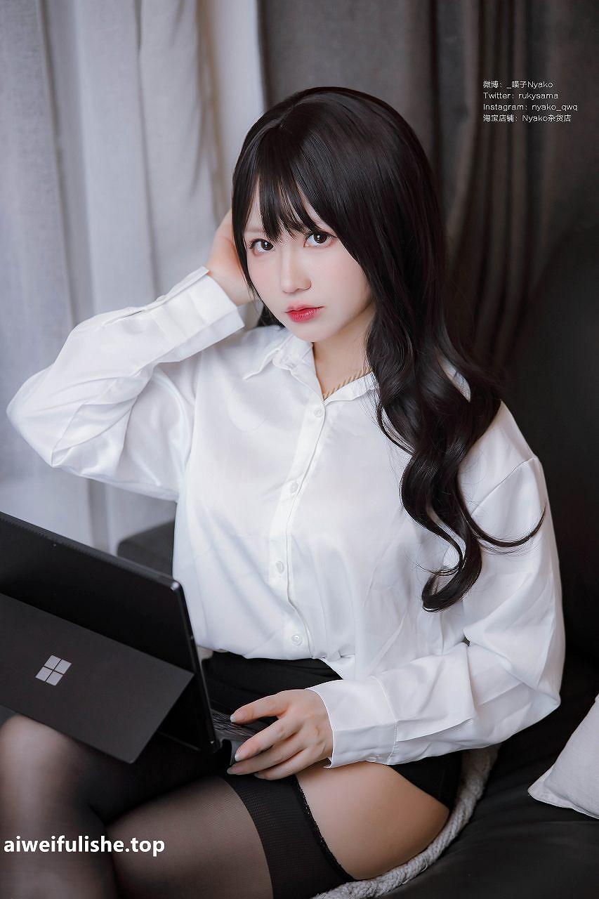 Nyako喵子-隣のやばいお姉さん OL [78P1V-715MB] OL制服-第7张