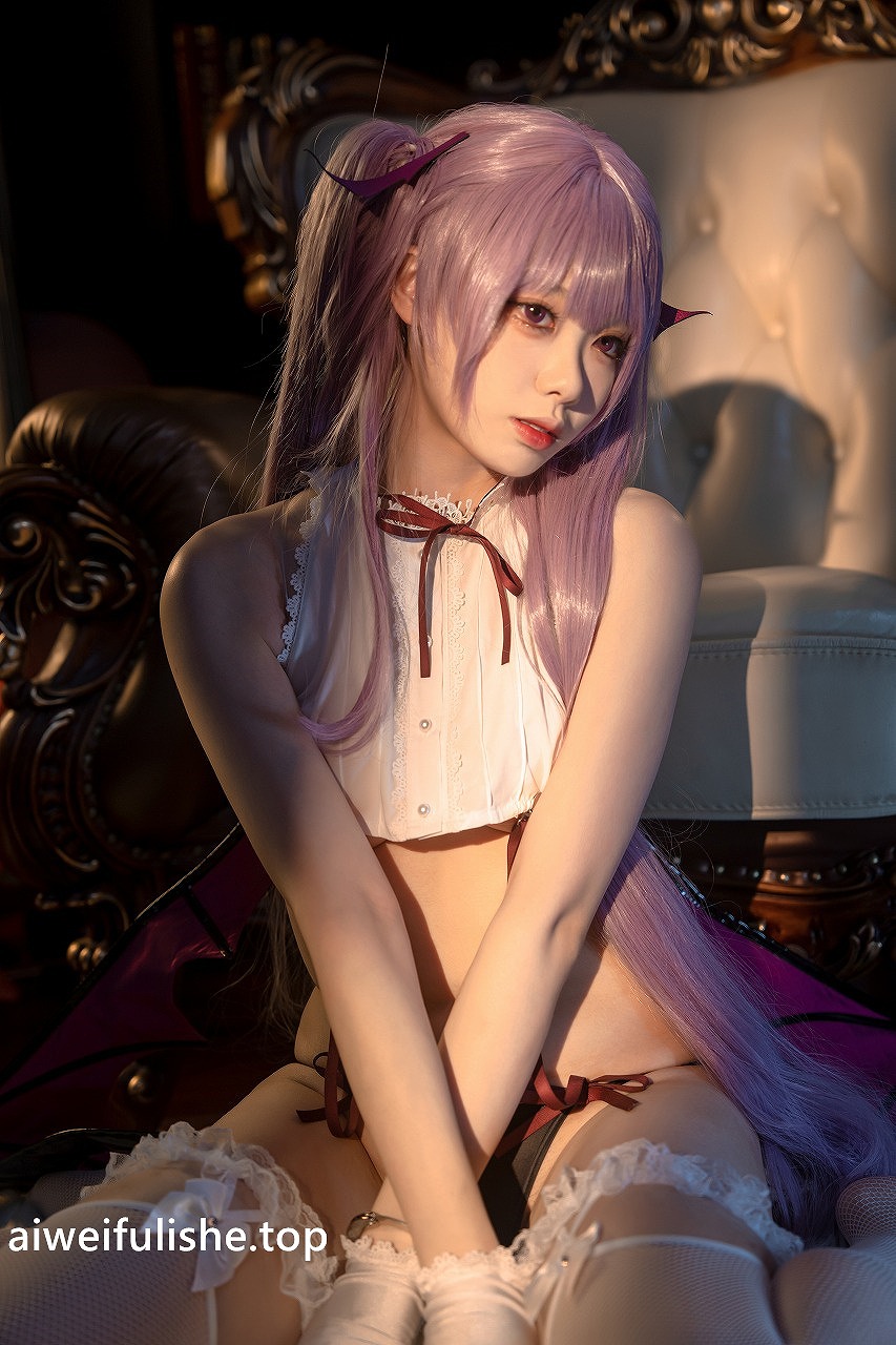 安食Ajiki-笨拙的小恶魔 [44P-1.18GB] cosplay美女-第2张