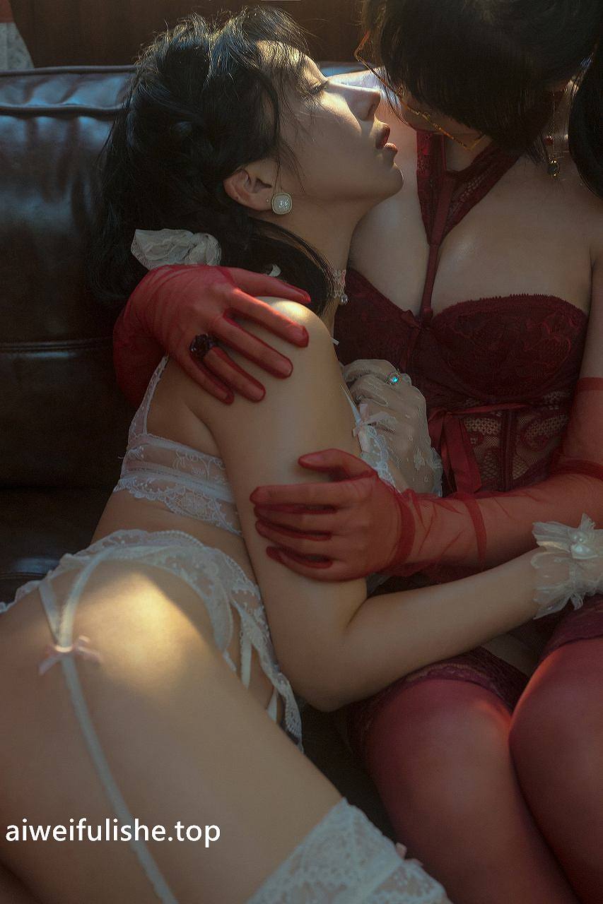 云溪溪-奶桃-花吟 [5V150P-1.87G] 丝袜写真-第5张