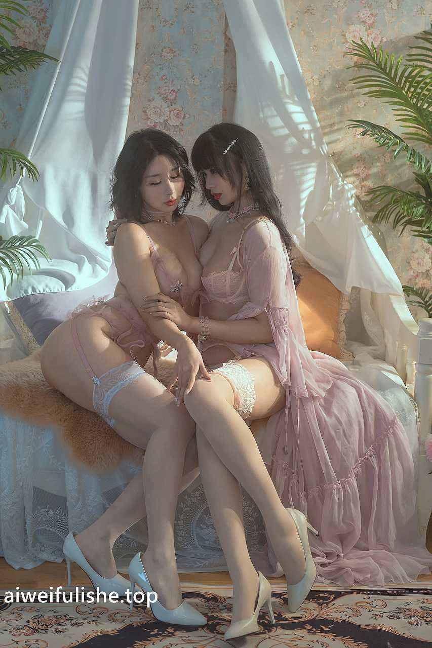 云溪溪-奶桃-花吟 [5V150P-1.87G] 丝袜写真-第4张