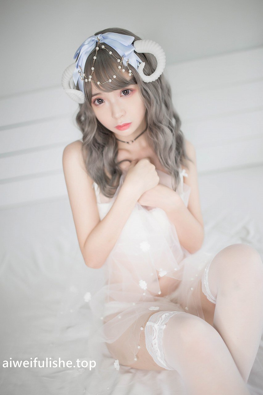 疯猫ss-白内衣 [18P-52M] 性感诱惑-第5张