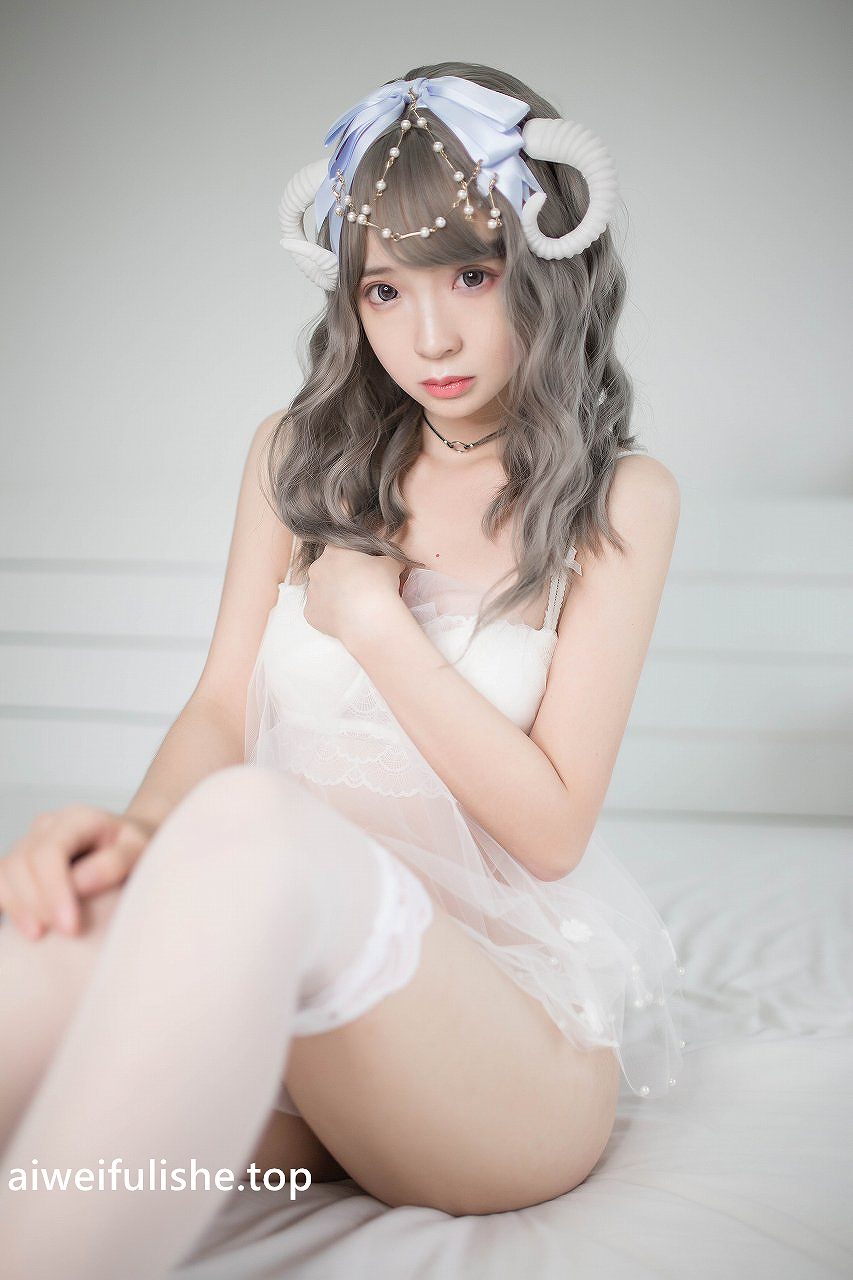 疯猫ss-白内衣 [18P-52M] 性感诱惑-第6张