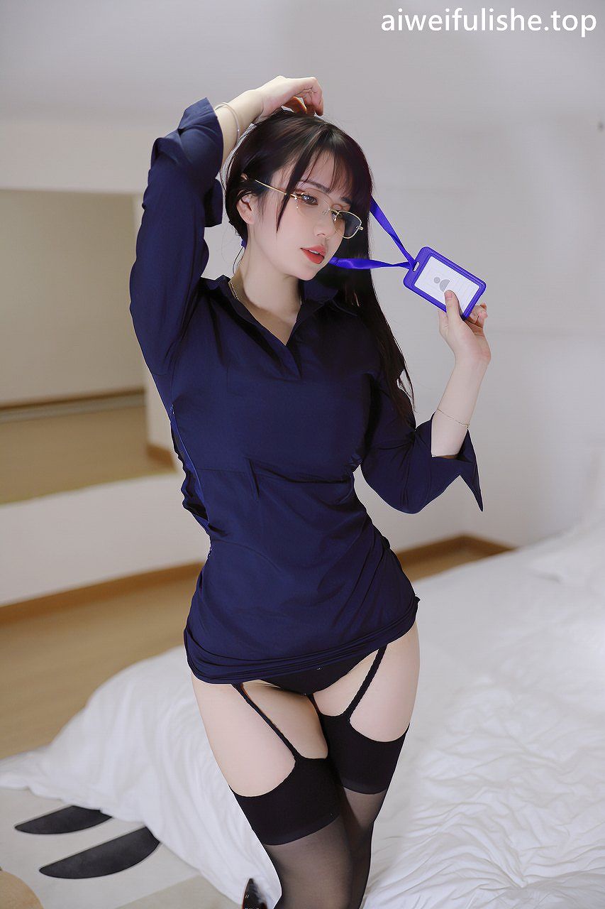 Tina很妖孽呀-职业装秘书 [46P-398MB] OL制服-第4张