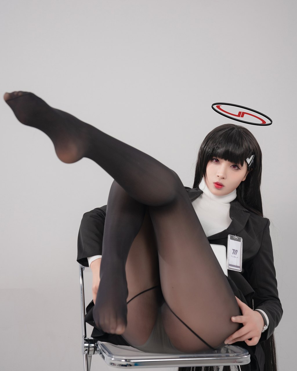 轩萧学姐-碧蓝档案 莉音 [85P2V-1.42G] cosplay美女-第2张