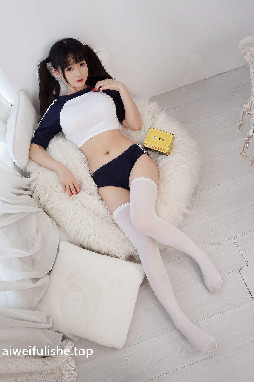 七海抹茶酱-弹幕盒 [23P-119MB] 体操服-第4张