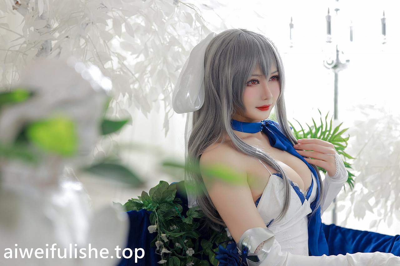 兔胖胖min-路易九世礼服 [37P-177M] 巨乳-第2张