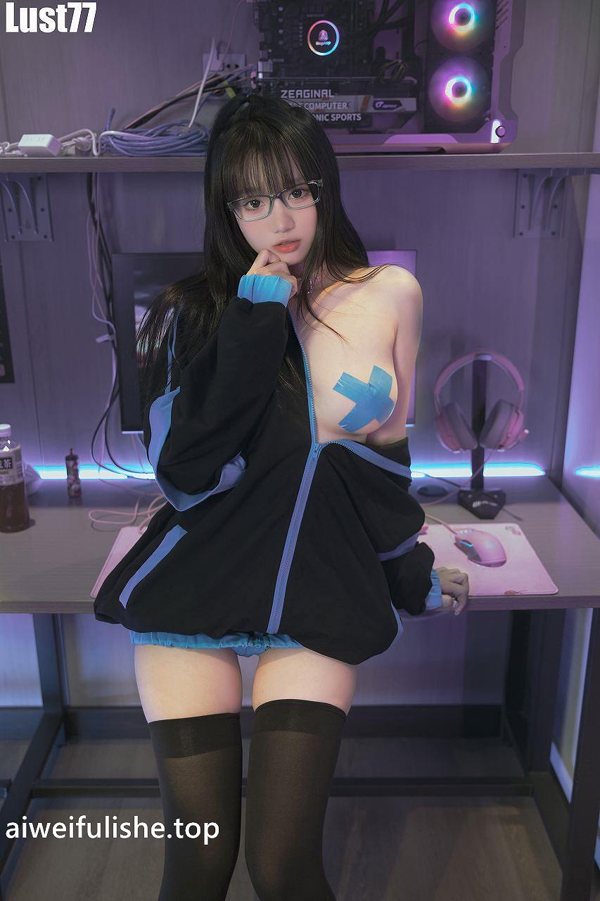 柒柒要乖哦-Game time[85P1V-1.12GB] 巨乳-第2张