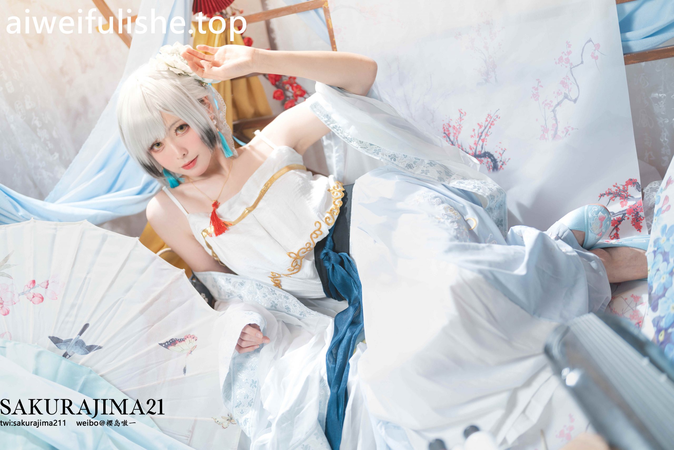 樱岛嗷-海天 书香水榭 [16P-140MB] cosplay美女-第1张
