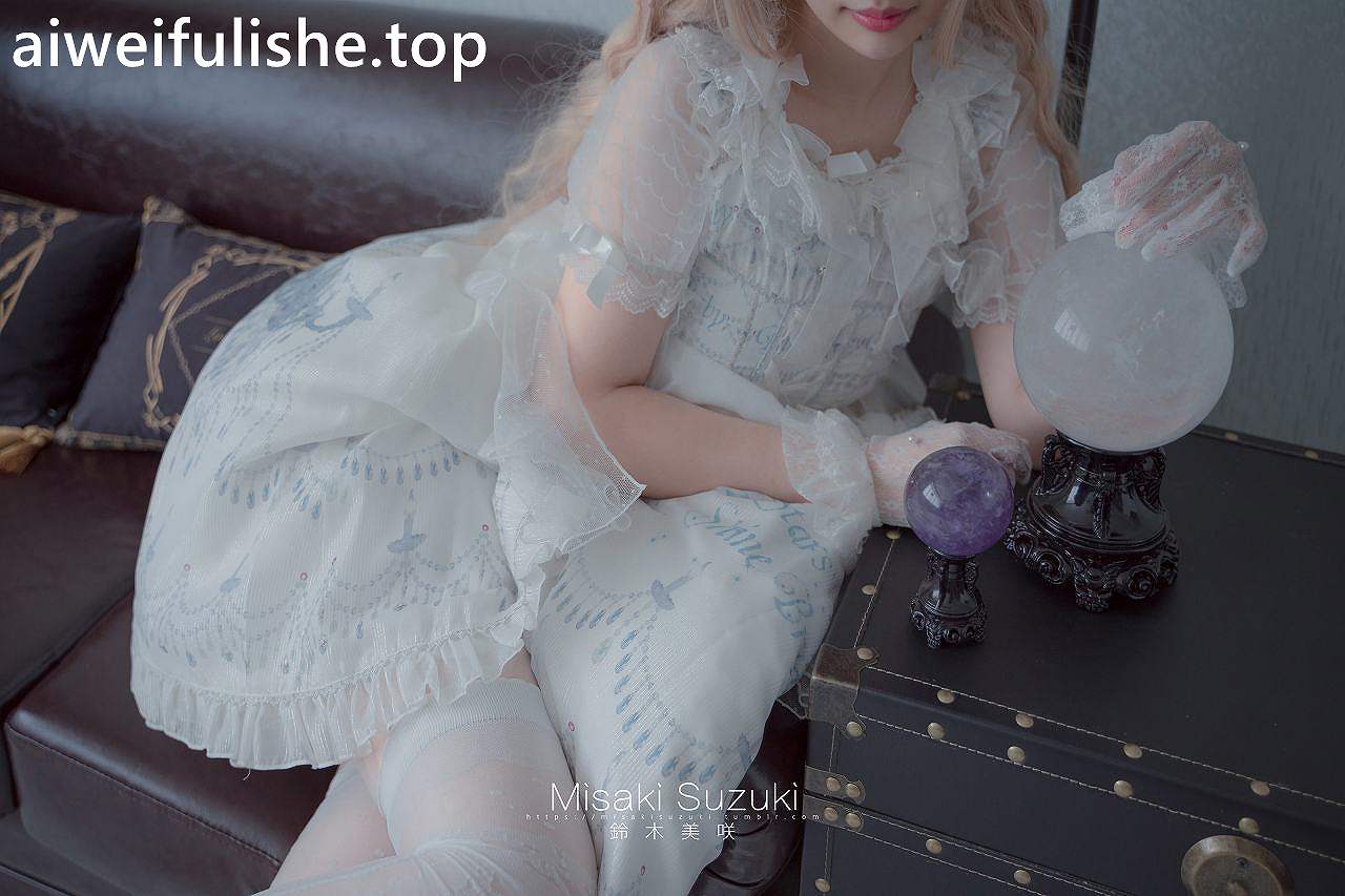 铃木美咲-魔女的试炼 三部曲 [128P-554M] 丝袜写真-第2张