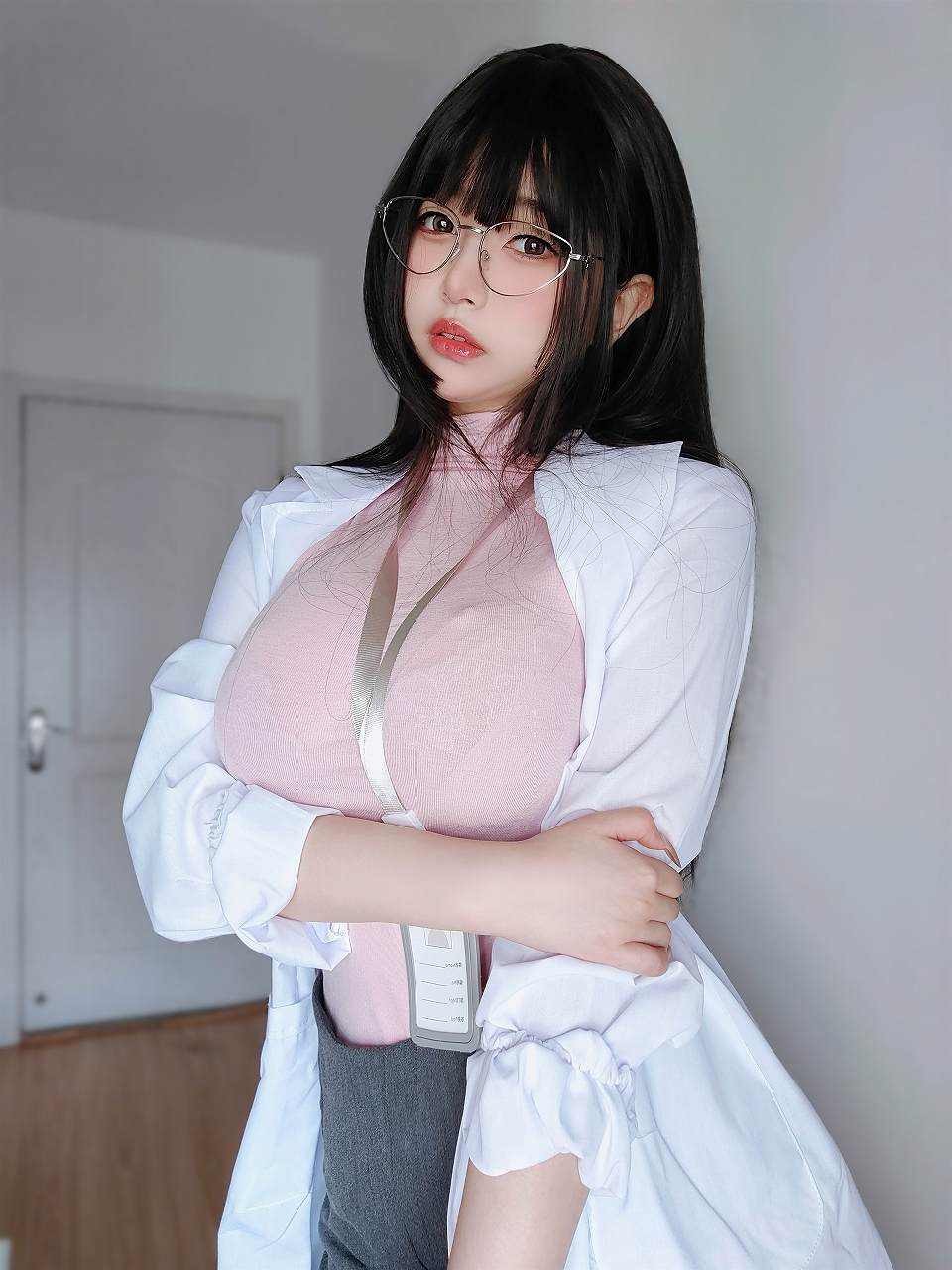 女主K-保健医师 [100P-339MB] 丰满-第2张